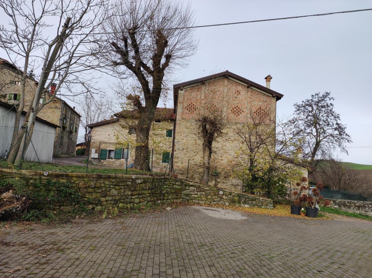 La Corte Dei Celti San Benedetto Del Querceto Exterior foto